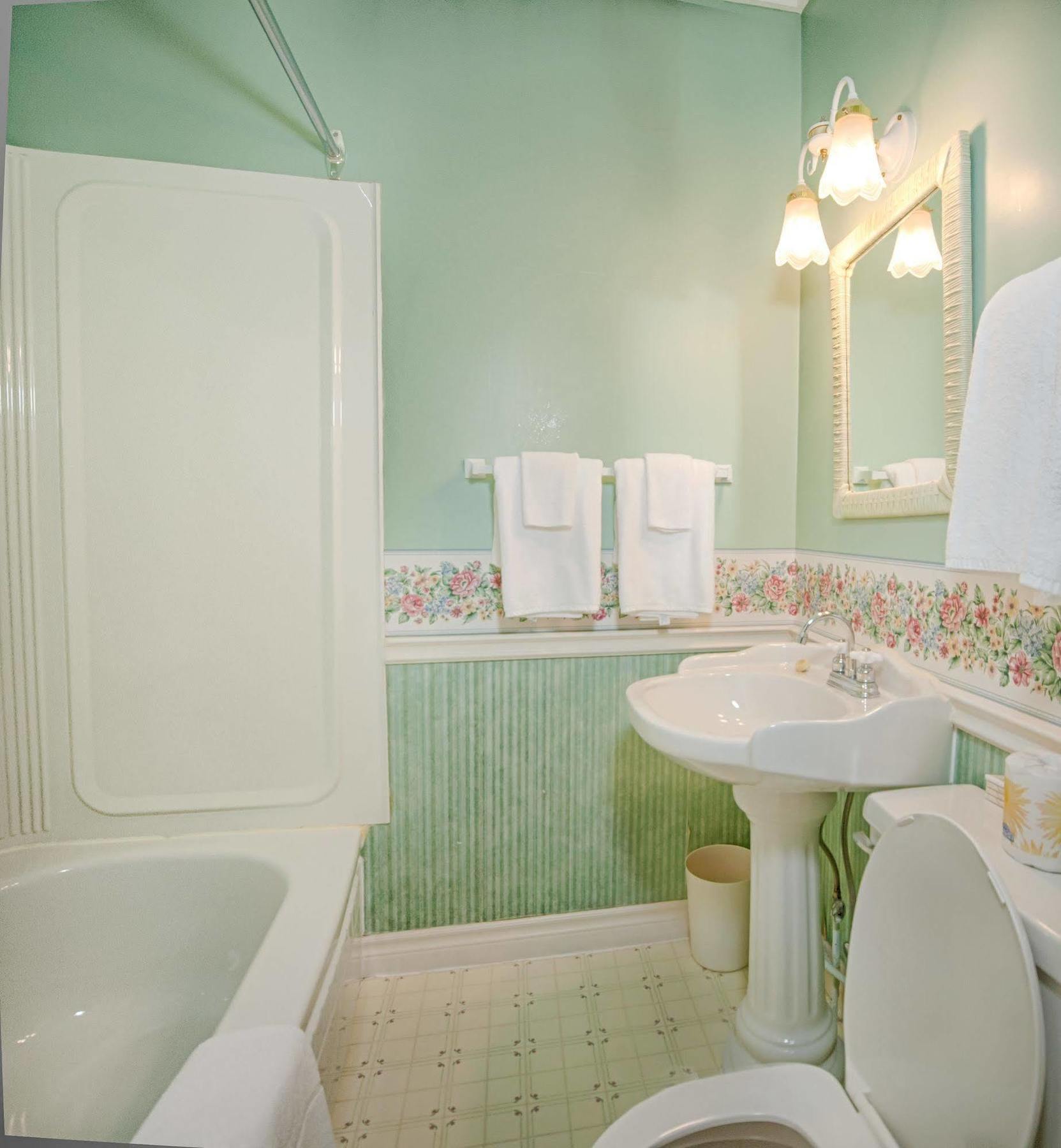 Telegraph House Motel Baddeck Inlet Zewnętrze zdjęcie